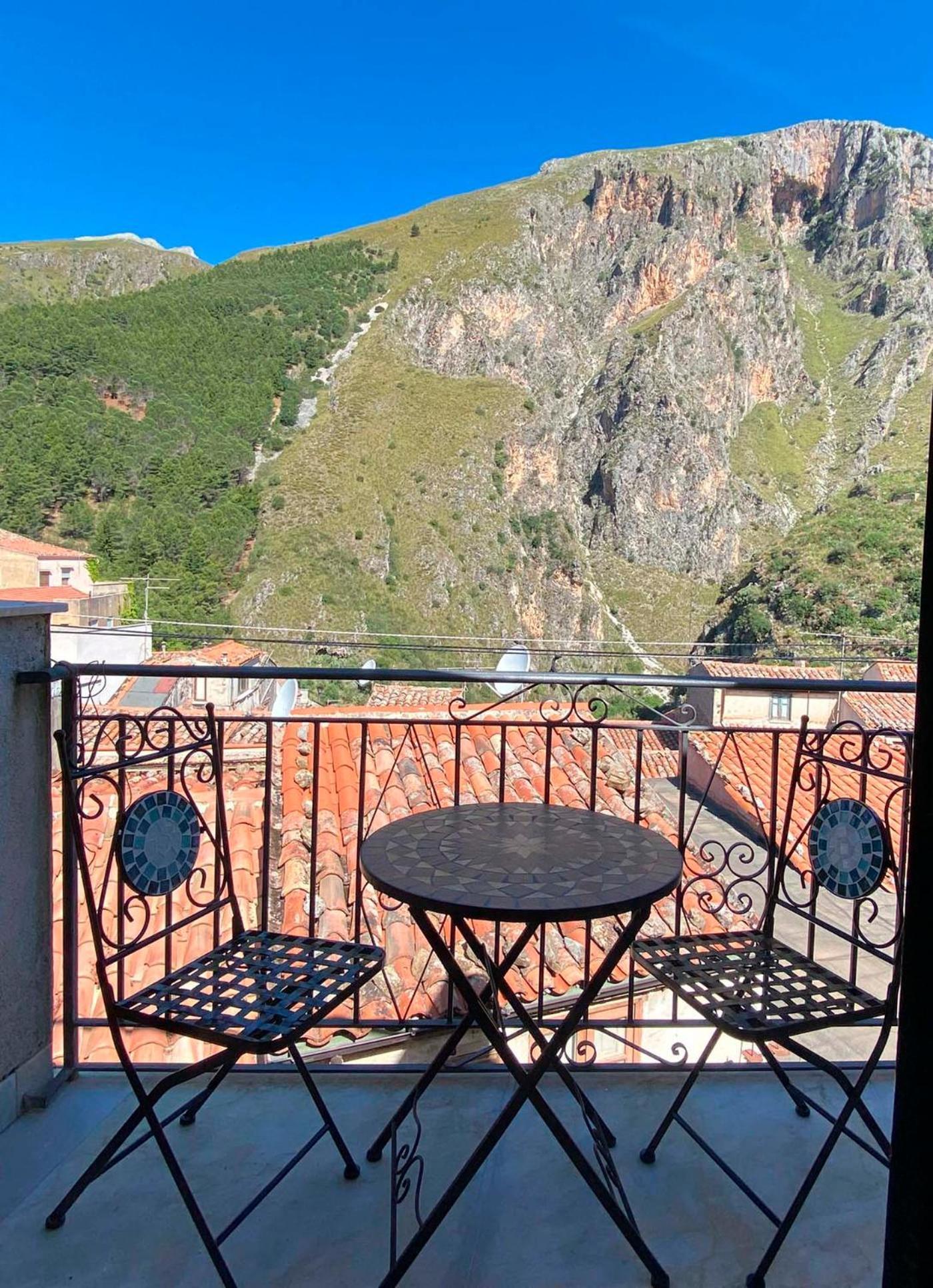 Aria & Bellavista Home Isnello Bagian luar foto